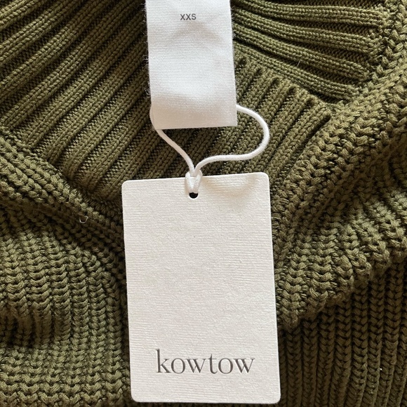 Kowtow Unity Vest | XXS | Moss - Picture 4 of 8